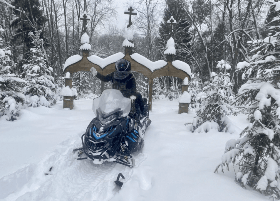 Купить Снегоход РУССКАЯ МЕХАНИКА VECTOR 551i Б/У