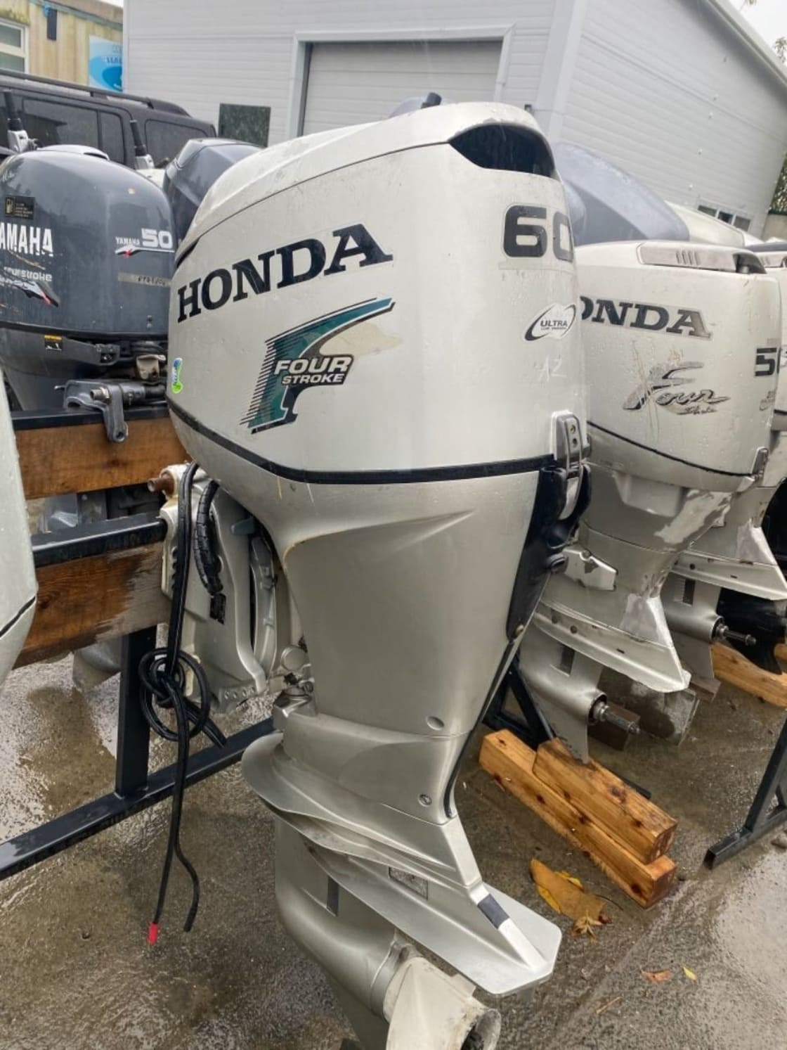 Купить 4х-тактный лодочный мотор HONDA BF60 LRTU