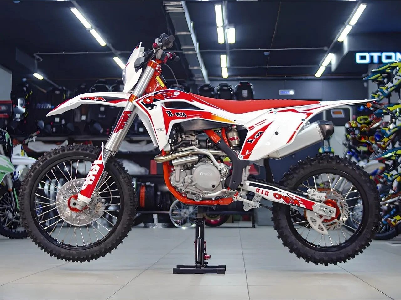 Купить Мотоцикл кроссовый эндуро KAYO K6-R 250 (NC250SR) FCR 21/18 Б/У