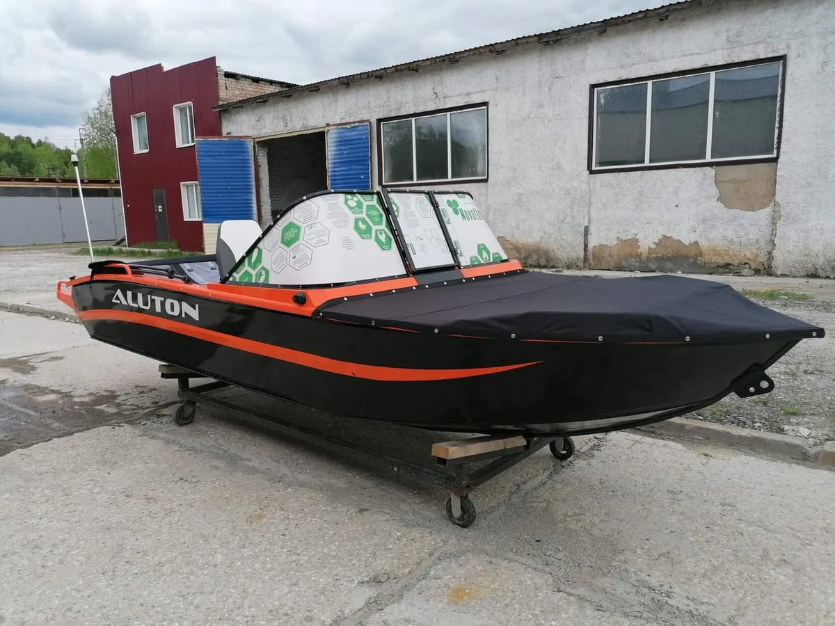 Купить Катер-лодка алюминиевая ALUTON 490DC