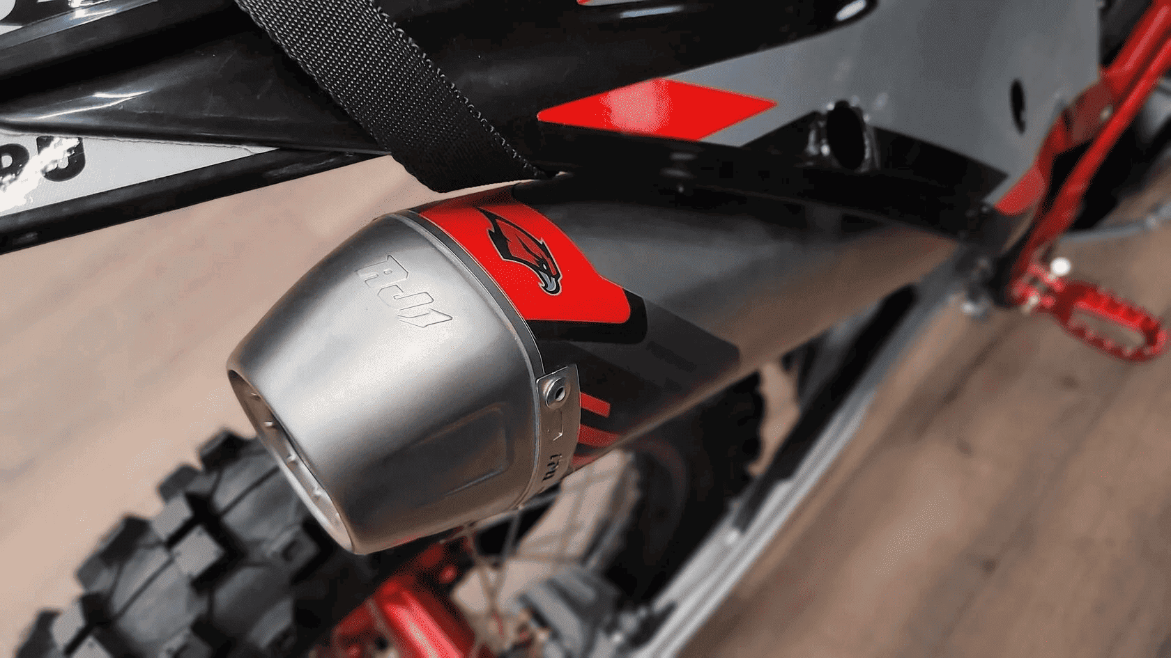 Мотоцикл кроссовый эндуро AJERRA Joker NB300 цена в Сургуте