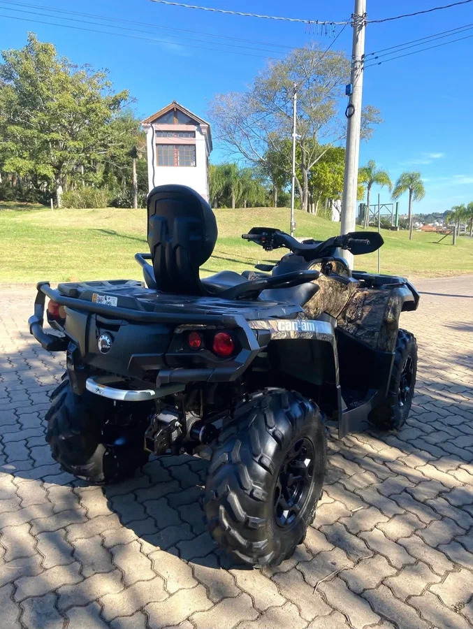 Квадроцикл BRP Can-Am Outlander Max XT 650 2016 фото 1