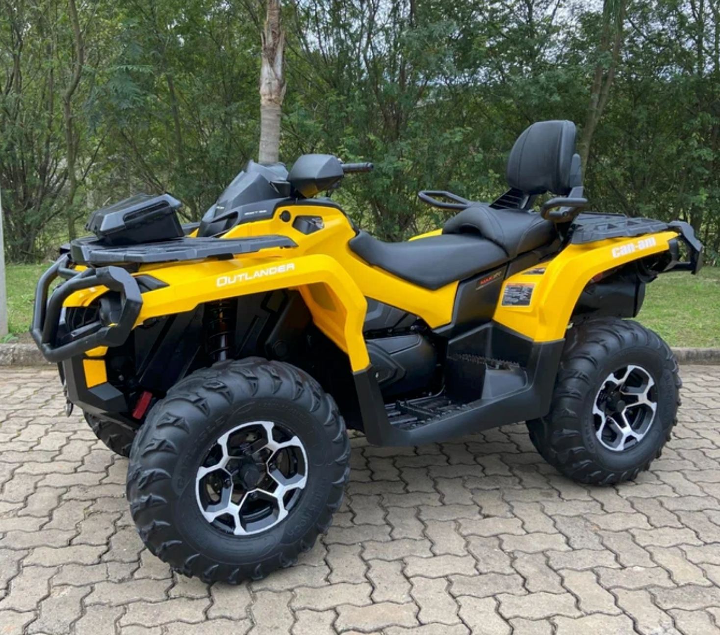 Квадроцикл BRP Can-Am Outlander Max XT 650 2016г купить в Санкт-Петербурге