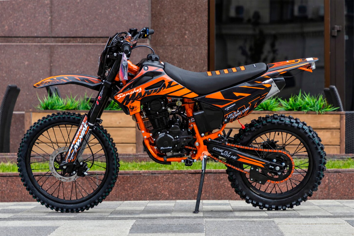 Кроссовый мотоцикл эндуро SANCHEZ Maniac CB250D 21/18 цена в Сургуте