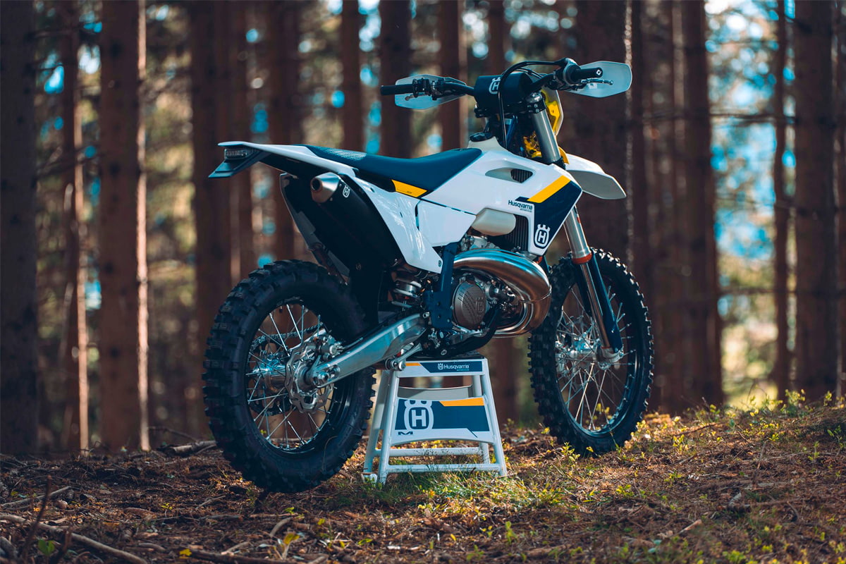 Мотоцикл HUSQVARNA ТЕ 300 21/18 ENDURO фото 2