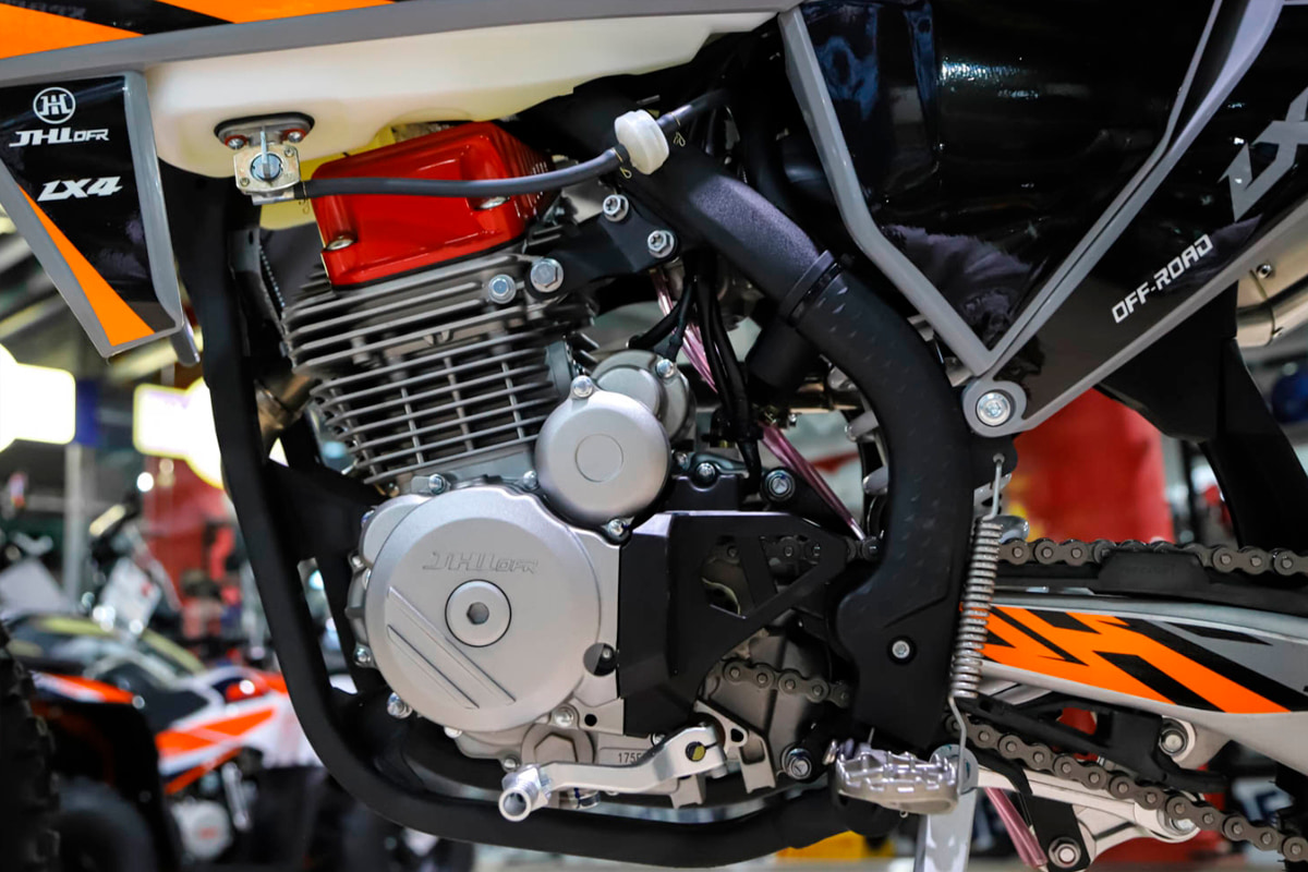 Мотоцикл JHLMOTO LX4 CB300RL 21/18 ENDURO фото 4