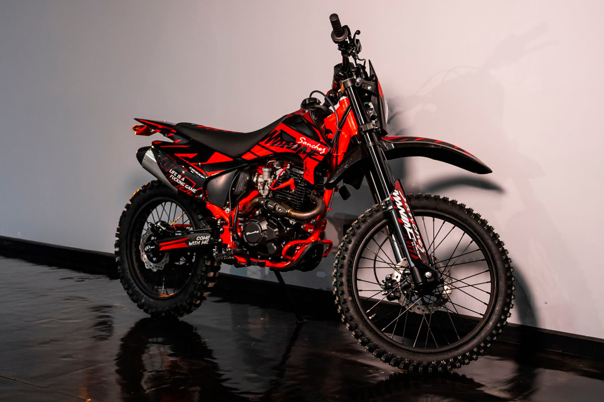 Мотоцикл SANCHEZ Maniac CB300F 21/18 ENDURO купить в Сургуте